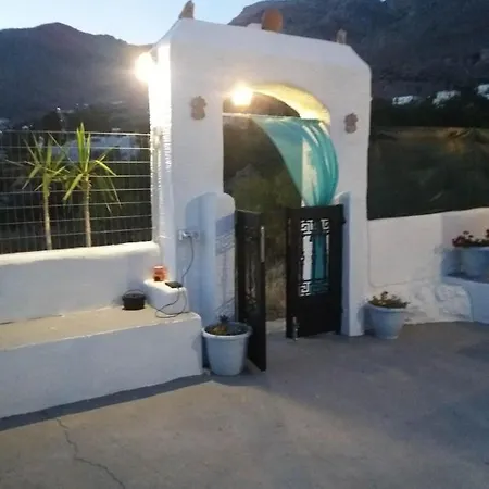 Διαμέρισμα Kareshome-privacy-view *