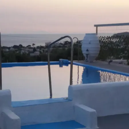Kareshome-privacy-view Apartament