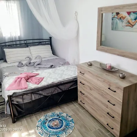 Kareshome-privacy-view
