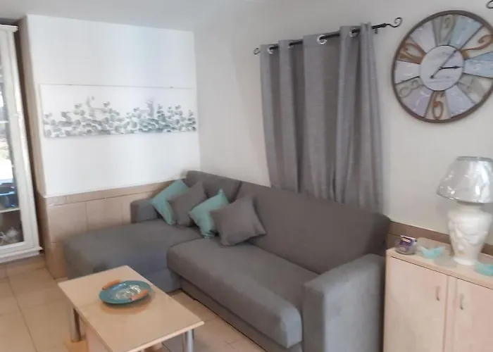 Kareshome-privacy-view Panormos (Kalymnos)